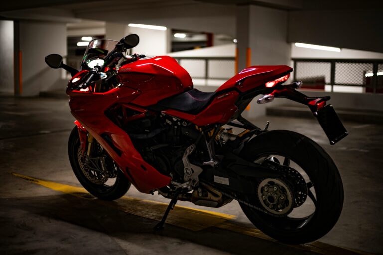 Ducati Supersport 937cc: Powerful Engine, Excellent Features, and Premium Safety Launched in India