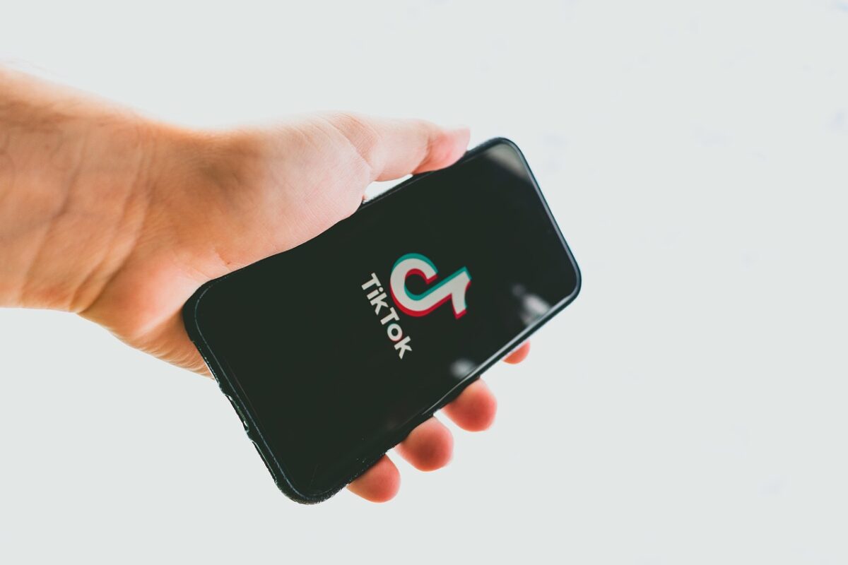 TikTok Website India: अब भारत में TikTok वेबसाइट चालू, ऐप की वापसी पर सवाल